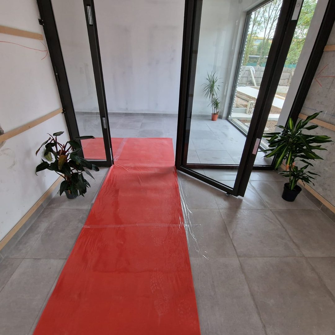 Protection avant livraison — Entrée logement